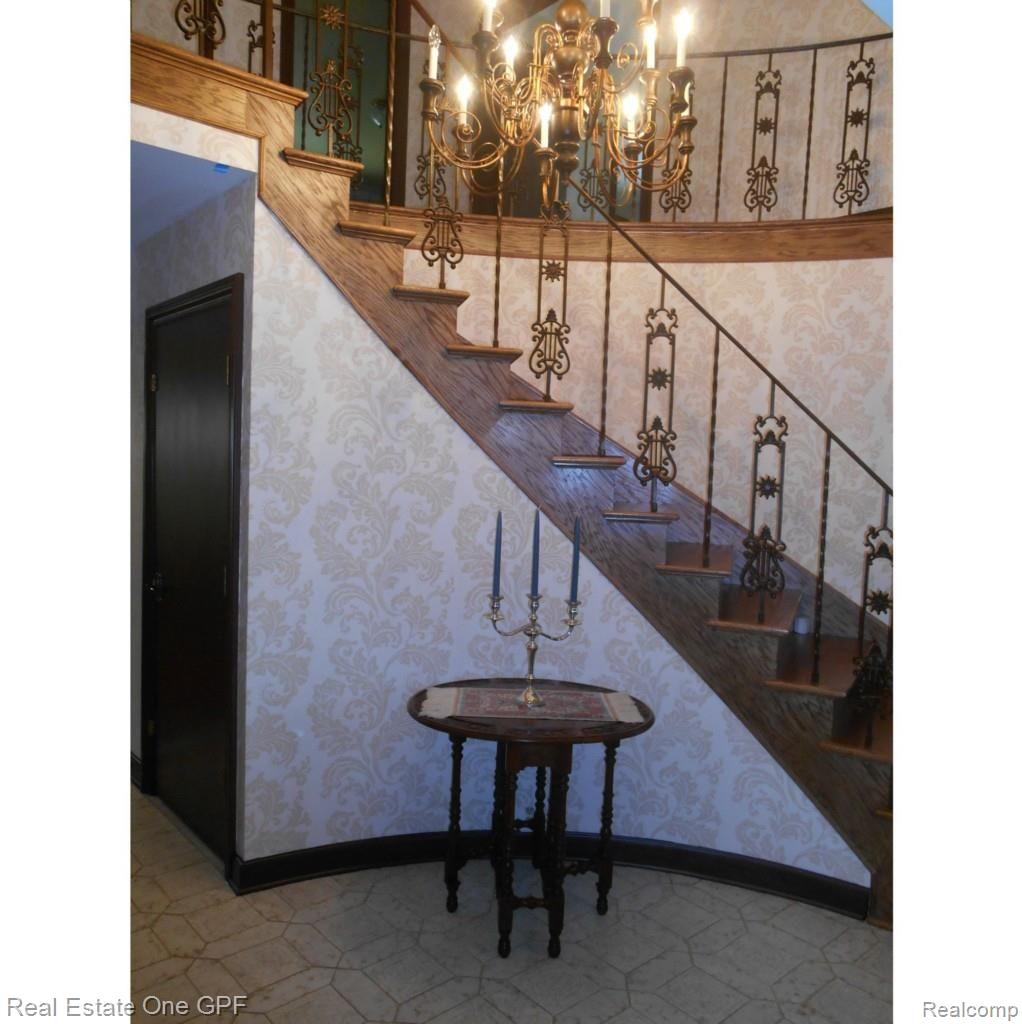 736 Bedford Road Grosse Pointe, MI 48230 - Photo 16 of 25 16 DSCN1278.jpg