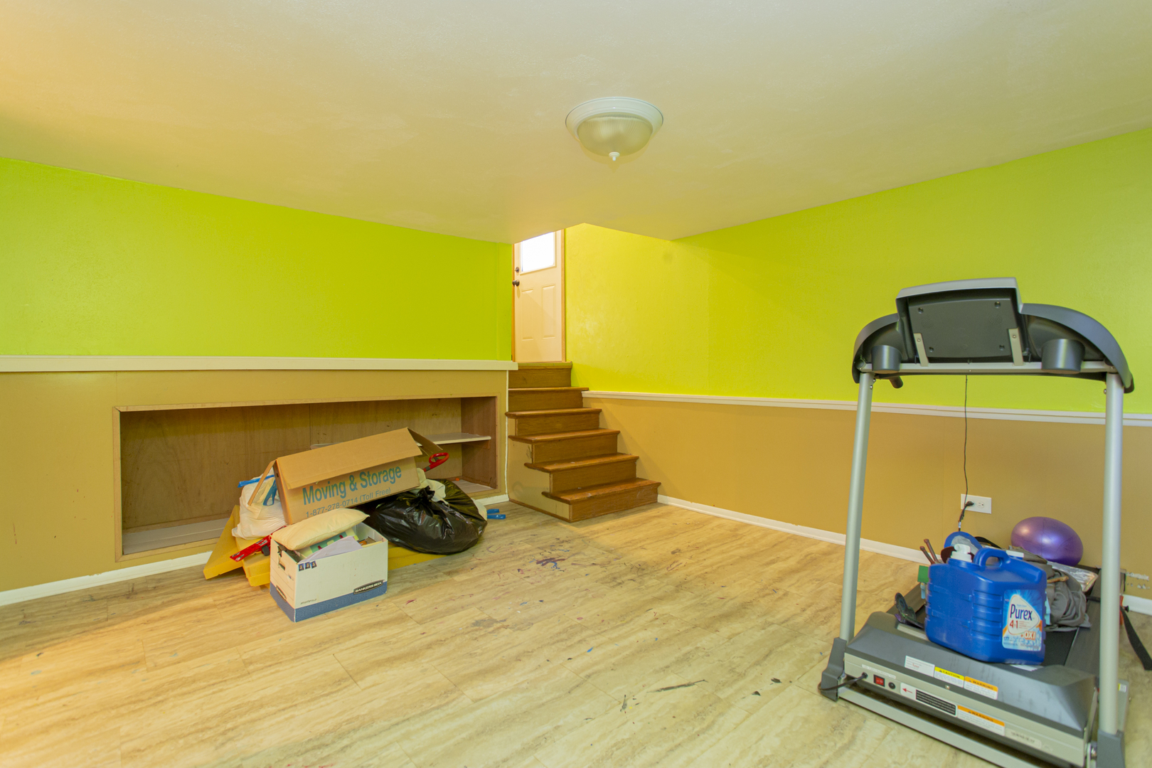 11040 Massasoit Avenue Chicago Ridge, IL 60415 - Photo 11 of 23 a room with gym equipment