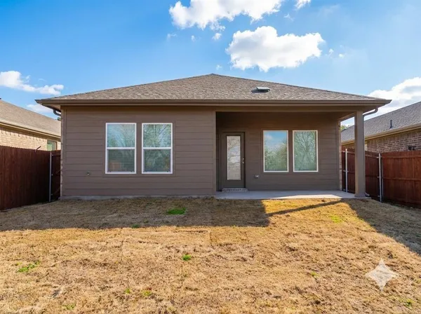 $2,195 | 929 Jefferson Way, Sherman, TX 75092