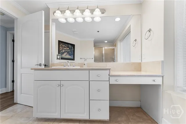 $3,100 | 700 Wilmington Island Road, Unit 200, Savannah, GA 31410