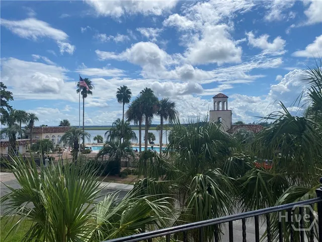 $3,100 | 700 Wilmington Island Road, Unit 200, Savannah, GA 31410