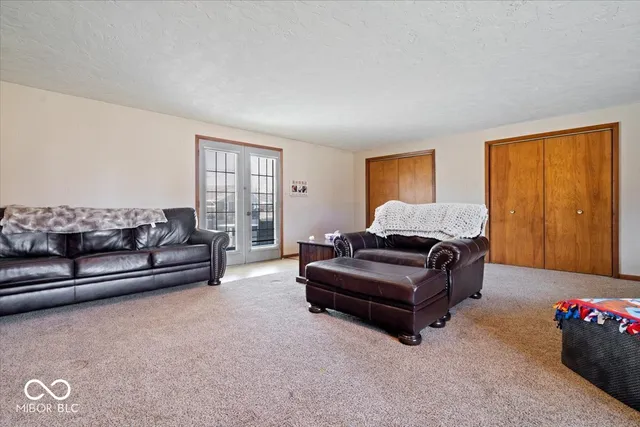 $200,000 | 283 East 600th Street North, Alexandria, IN 46001