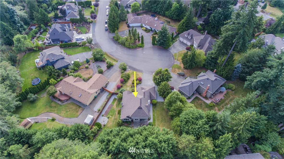 3030 187th Place Southeast Bothell, WA 98012 - Photo 2 of 25