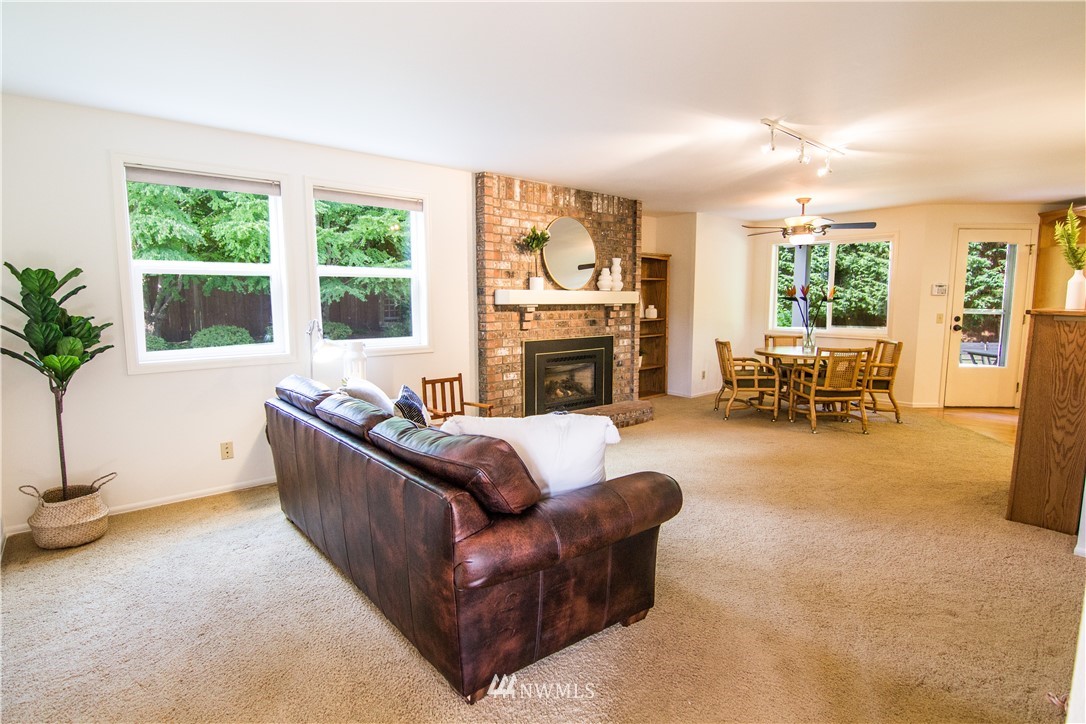 3030 187th Place Southeast Bothell, WA 98012 - Photo 9 of 25