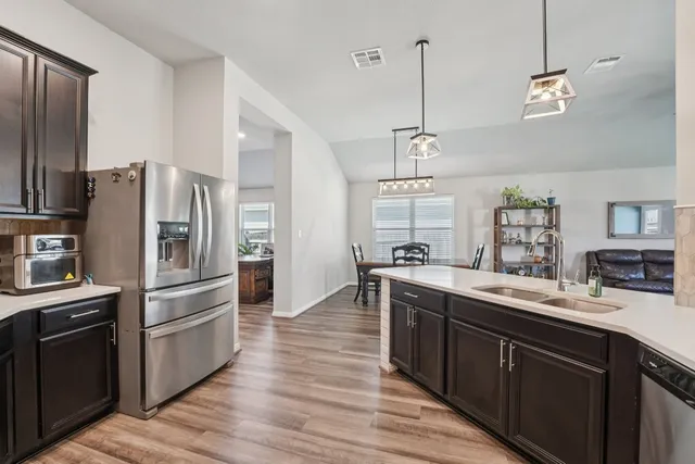 $382,500 | 507 Bluejack Way, Hutto, TX 78634