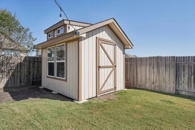 $382,500 | 507 Bluejack Way, Hutto, TX 78634