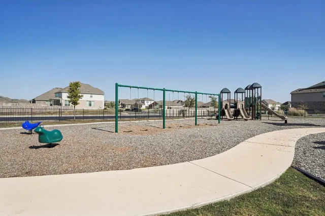 $382,500 | 507 Bluejack Way, Hutto, TX 78634