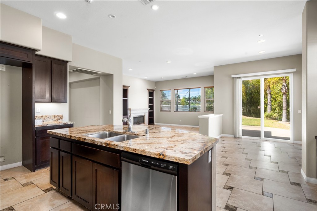 25055 Jack Rabbit Escondido, CA 92026 - Photo 13 of 61