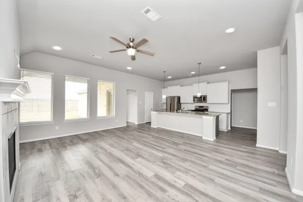 $2,700 | 859 Sarasota Shore Drive, Katy, TX 77493