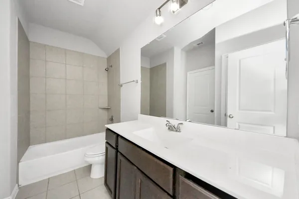 $2,700 | 859 Sarasota Shore Drive, Katy, TX 77493