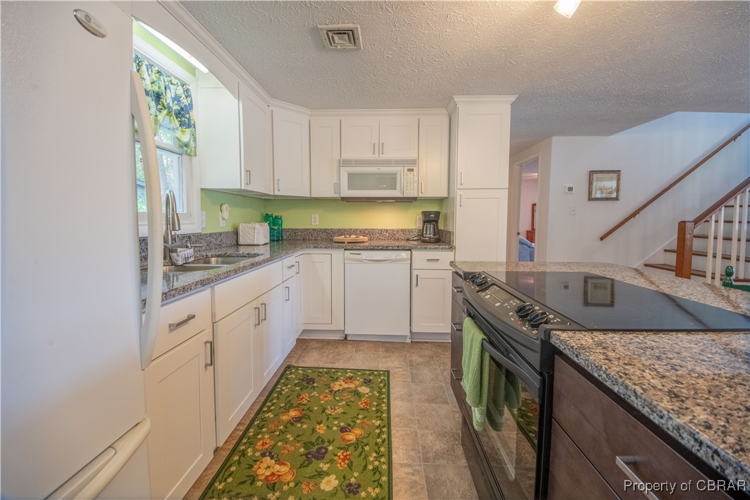 310 River Rd Circle Saluda, VA 23149 - Photo 10 of 48 Gallery Image 10