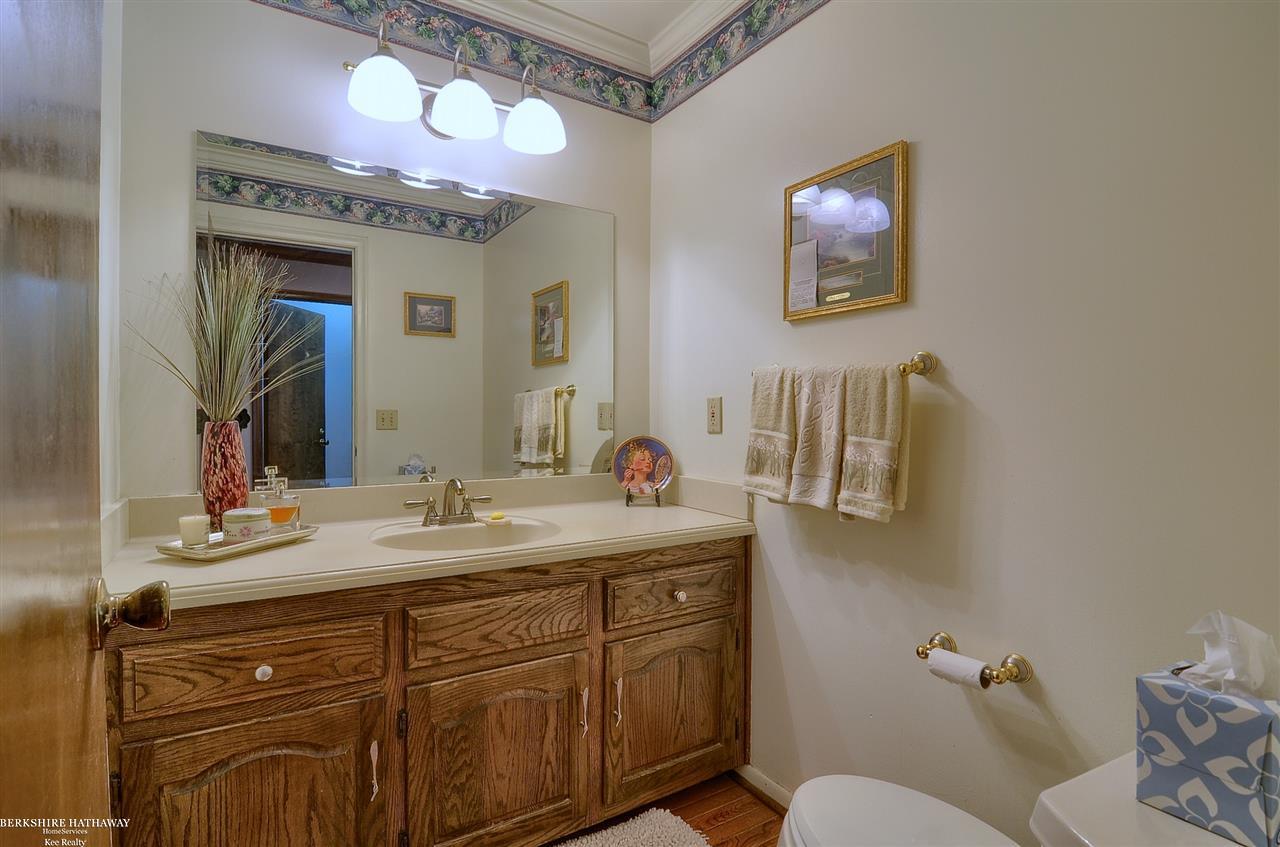 1800 North Adams Road Rochester Hills, MI 48306 - Photo 20 of 43
