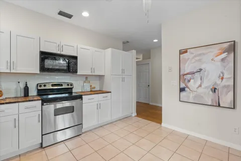 $600,000 | 4155 Northwest 1st Court, Delray Beach, FL 33445