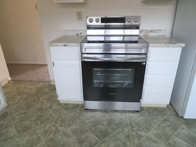 $320,250 | 1960 Brentwood Drive, Casper, WY 82604