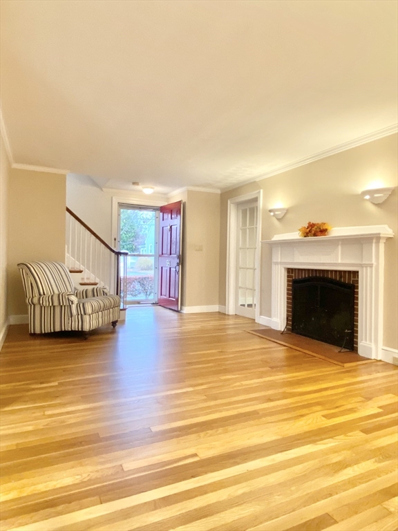 58 Ashworth Road Quincy, MA 02171 - Photo 2 of 31 Gallery Image 2