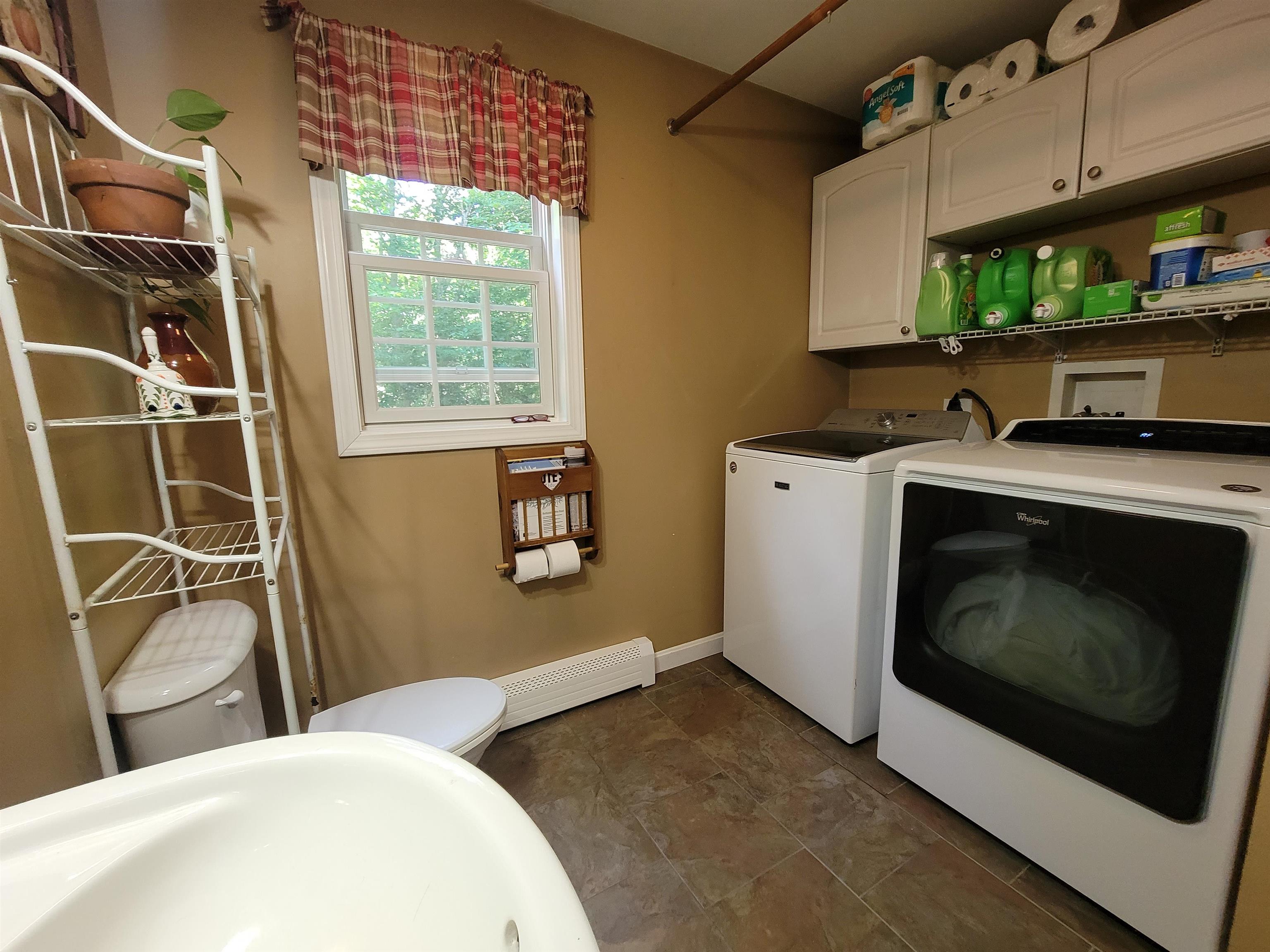 131 Lockes Corner Road Alton, NH 03809 - Photo 12 of 32