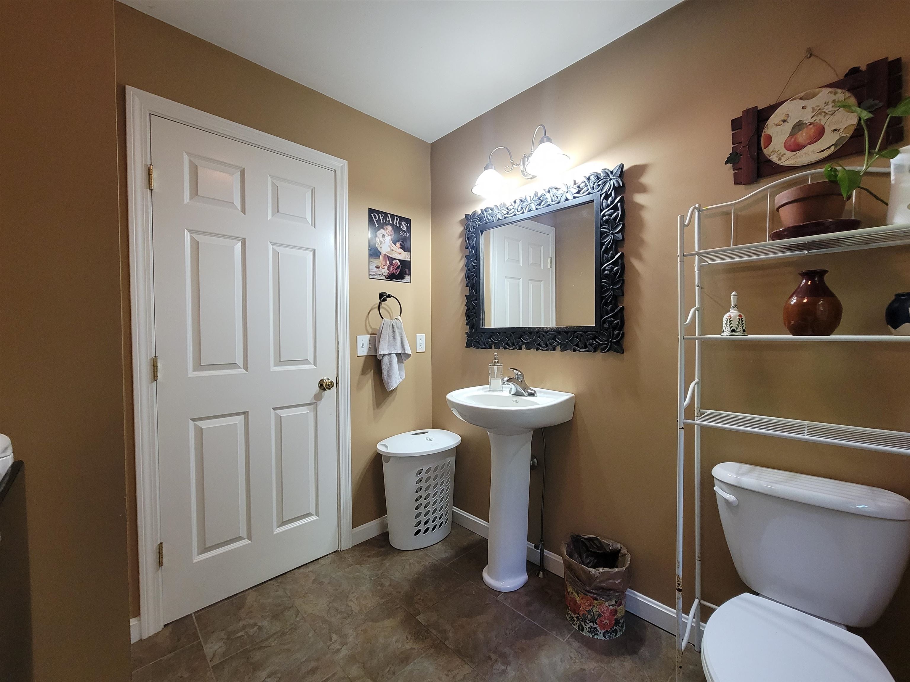 131 Lockes Corner Road Alton, NH 03809 - Photo 13 of 32