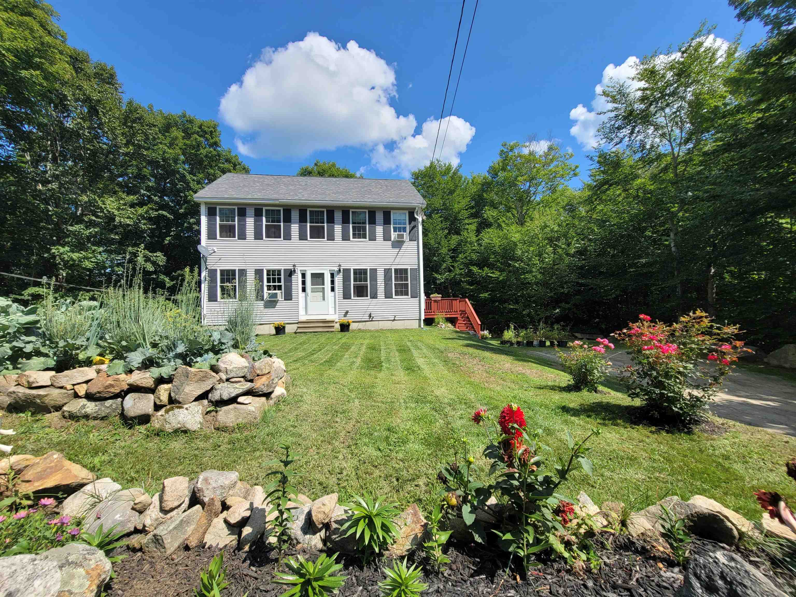 131 Lockes Corner Road Alton, NH 03809 - Photo 2 of 32
