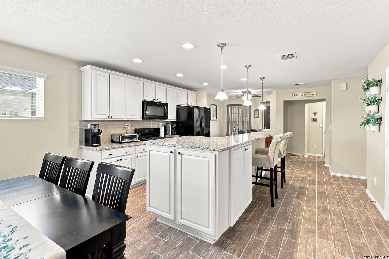 3302 Red Falls Road San Antonio, TX 78253 - Photo 9 of 40 Gallery Image 9
