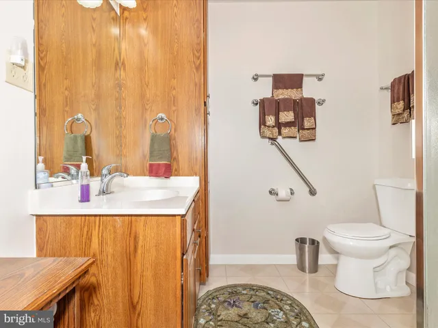 $2,400 | 2807 Carlisle Drive, Unit 29, New Windsor, MD 21776