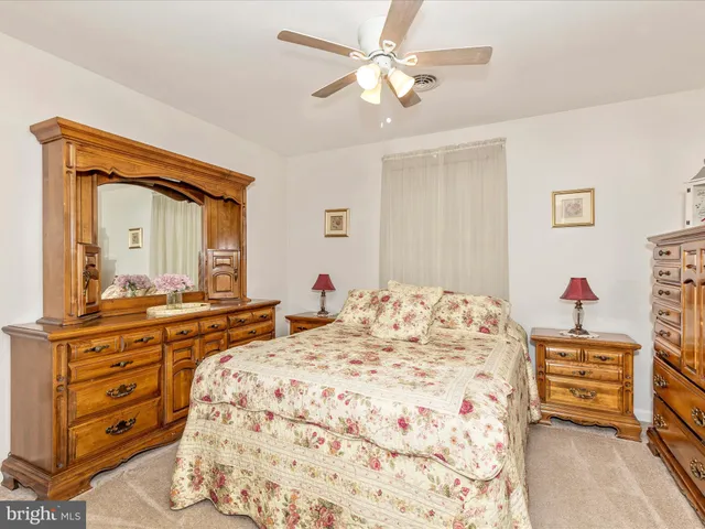 $2,400 | 2807 Carlisle Drive, Unit 29, New Windsor, MD 21776