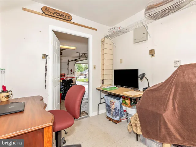 $2,400 | 2807 Carlisle Drive, Unit 29, New Windsor, MD 21776