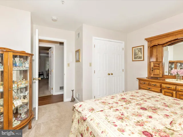 $2,400 | 2807 Carlisle Drive, Unit 29, New Windsor, MD 21776