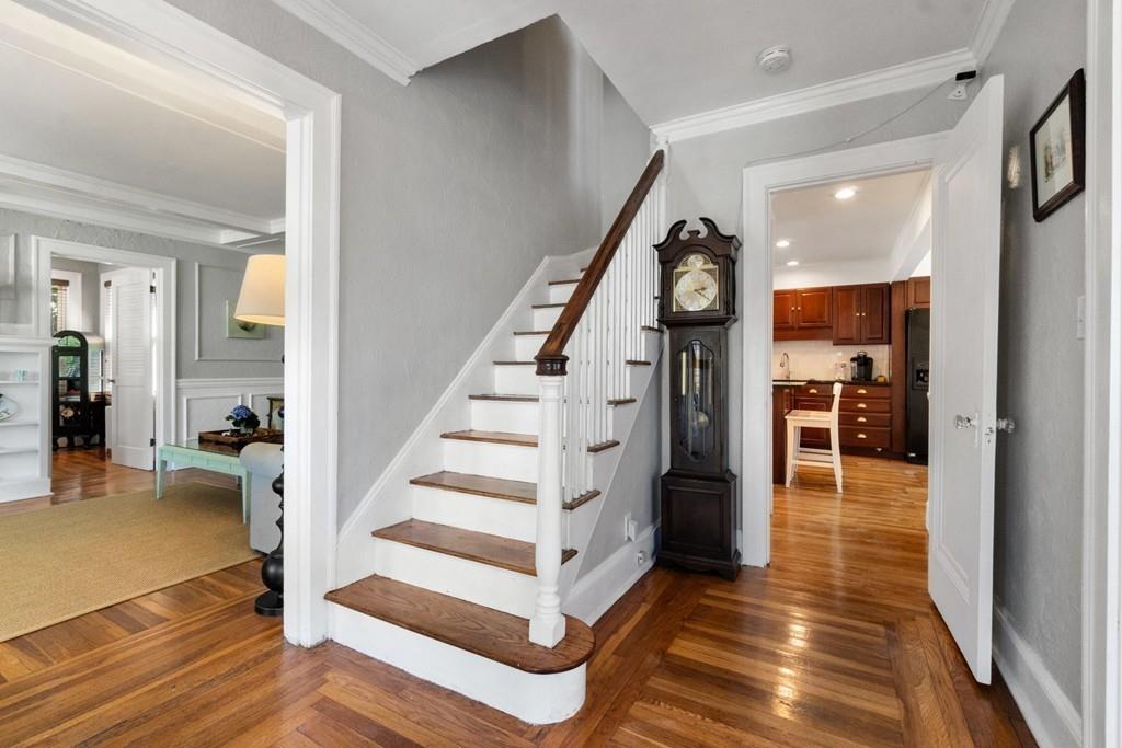 9 Greystone Road Marblehead, MA 01945 - Photo 5 of 32