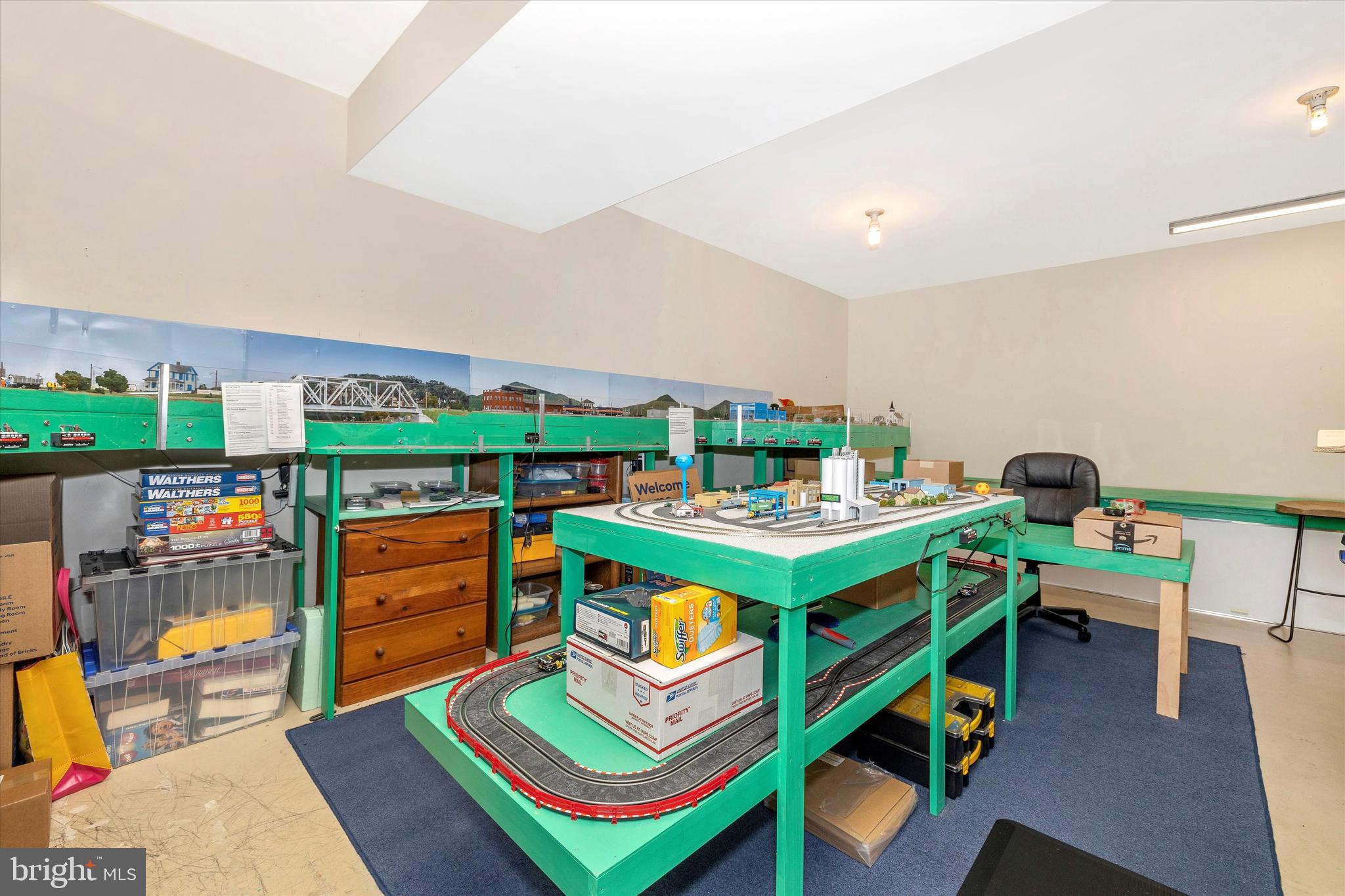 6799 Balmoral Ridge New Market, MD 21774 - Photo 26 of 39 Lower Level Workshop Area