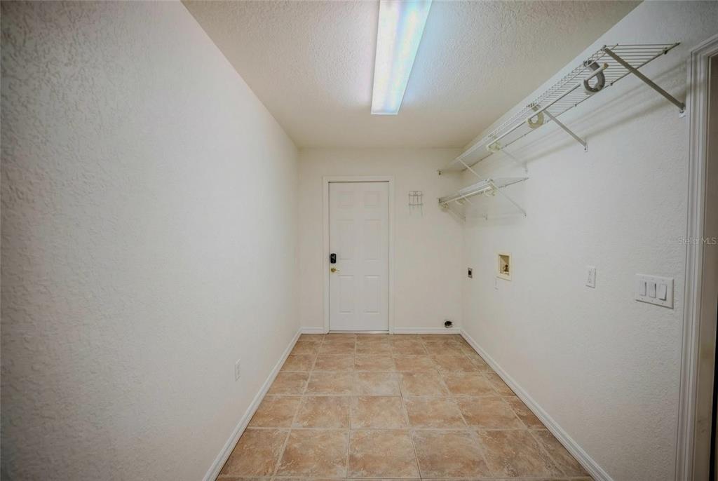 6598 Southeast 11th Loop Ocala, FL 34472 - Photo 28 of 49 a view of room