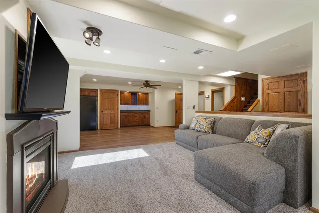 $589,000 | 2700 Wyngate Way, Waukesha, WI 53189