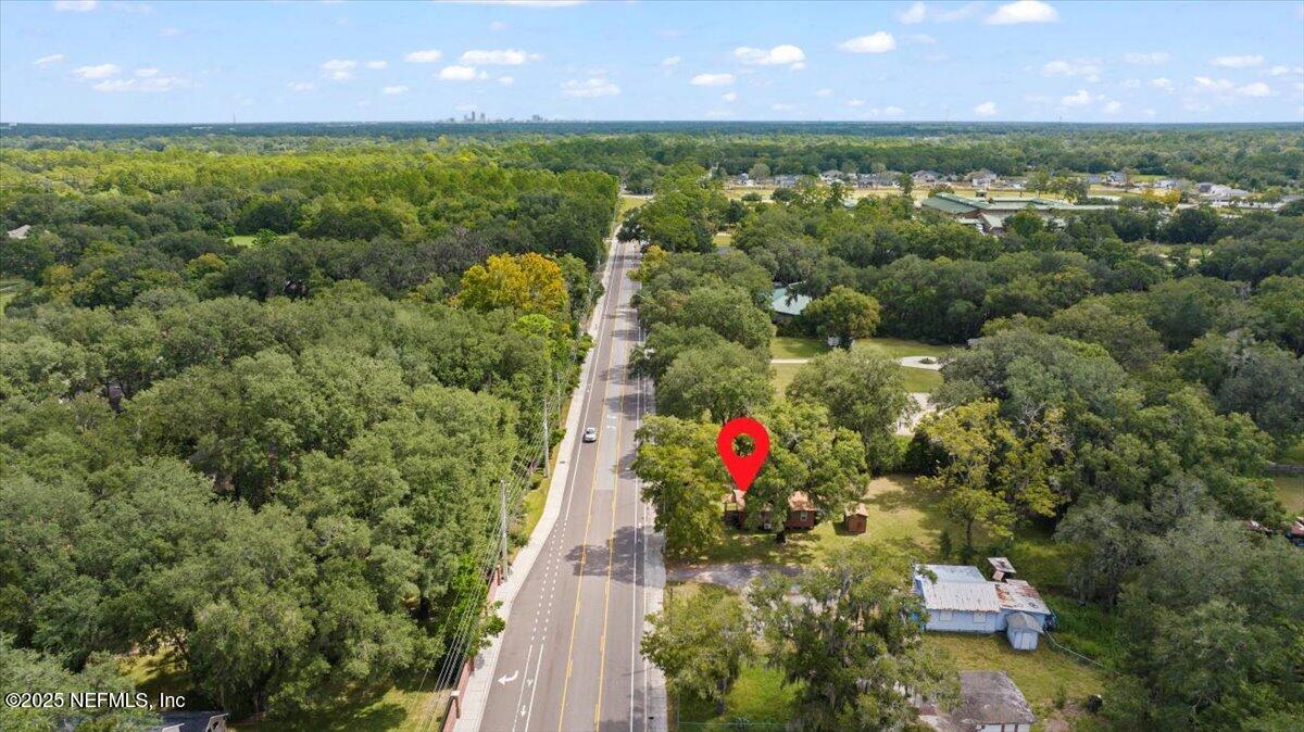 9034 Crystal Springs Road Jacksonville, FL 32221 - Photo 32 of 34 a view of a outdoor space