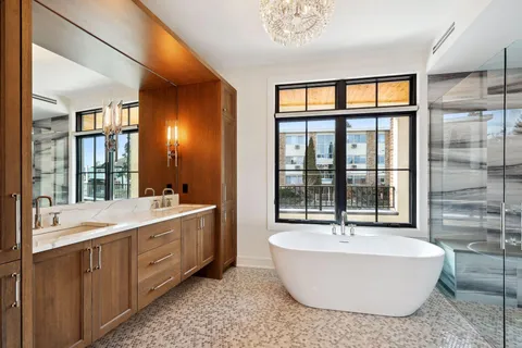 $2,275,000 | 511 2nd Street, Unit 3, Excelsior, MN 55331