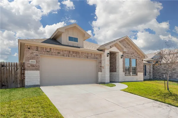 $2,400 | 2662 Westeros Street, Corpus Christi, TX 78415