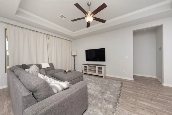 $2,400 | 2662 Westeros Street, Corpus Christi, TX 78415