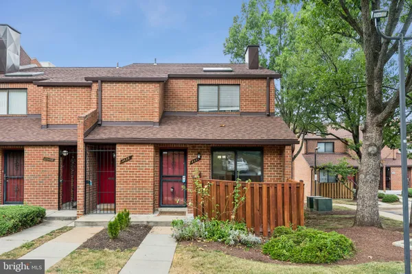 $3,500 | 3437 Summit Court Northeast, Unit 3437, Washington, DC 20018