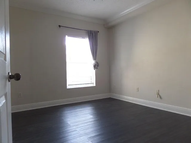 $1,700 | 10276 Fox Trail Road South, Unit 106, West Palm Beach, FL 33411