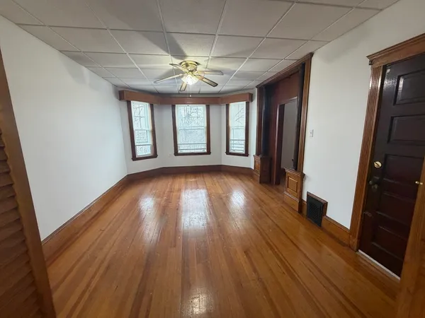 $3,000 | 1114 Bennington Street, Unit 3, Boston, MA 02128