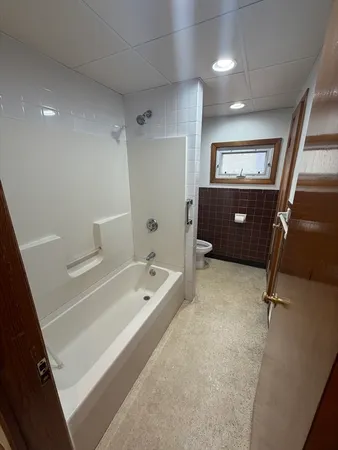 $3,000 | 1114 Bennington Street, Unit 3, Boston, MA 02128