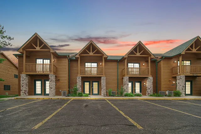 $1,800 | 2643 North Il Route 178, Unit U2, Utica, IL 61373