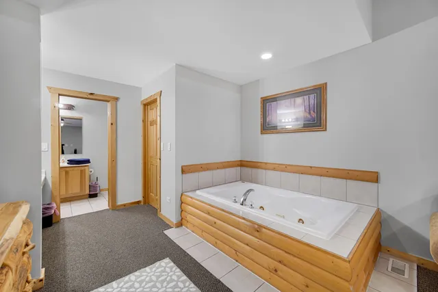 $1,800 | 2643 North Il Route 178, Unit U2, Utica, IL 61373