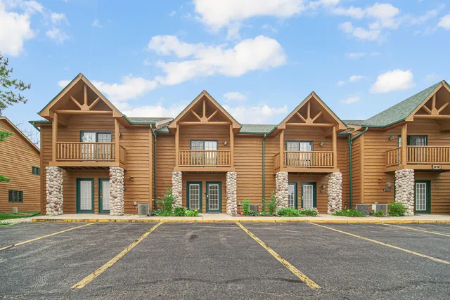 $1,800 | 2643 North Il Route 178, Unit U2, Utica, IL 61373