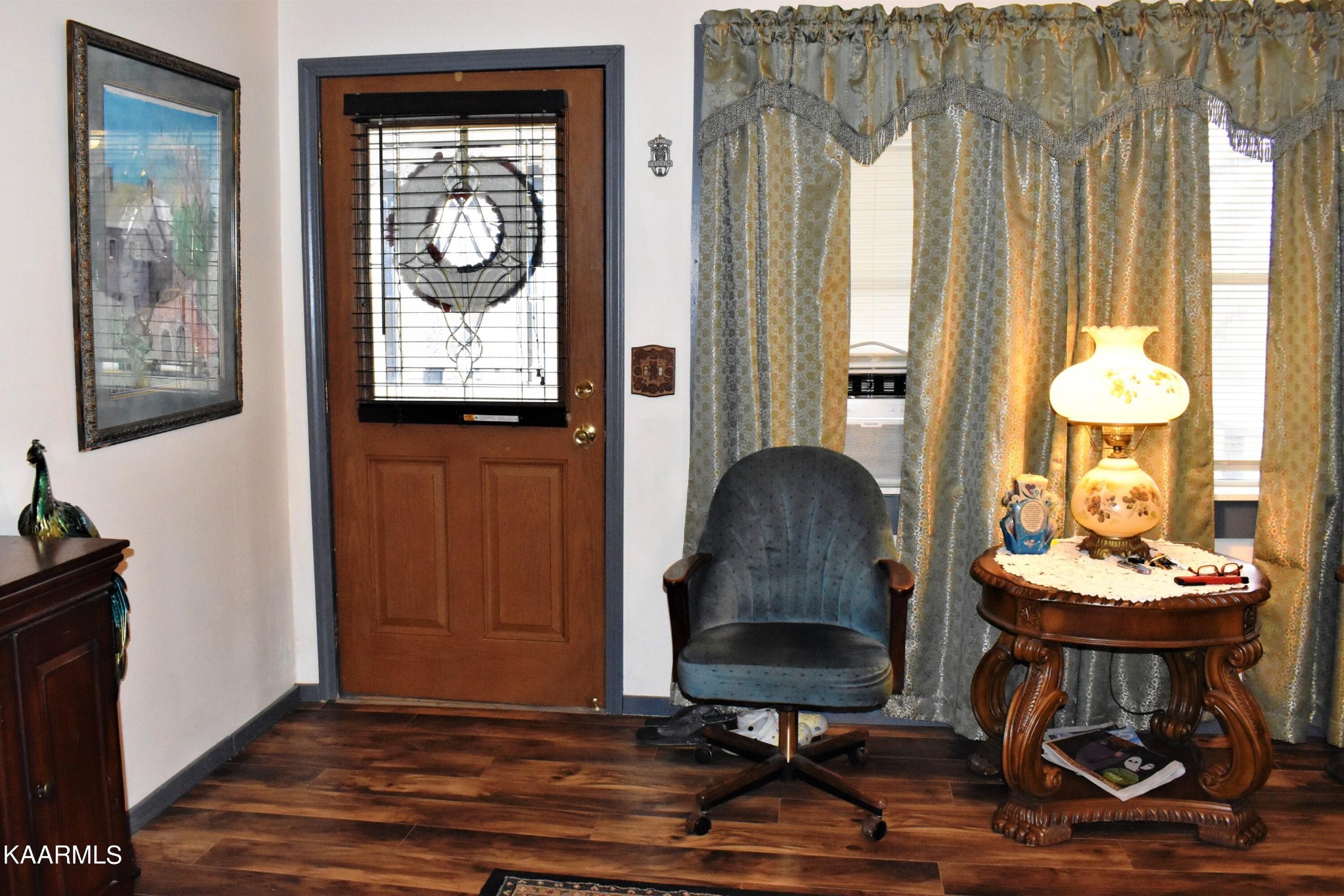 419 Stone Loop Crossville, TN 38571 - Photo 7 of 46 a view of a hallway with furniture and a window