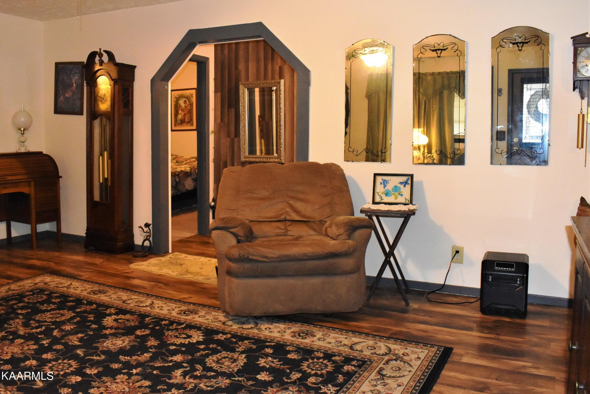419 Stone Loop Crossville, TN 38571 - Photo 10 of 46 a living room with furniture and wooden floor