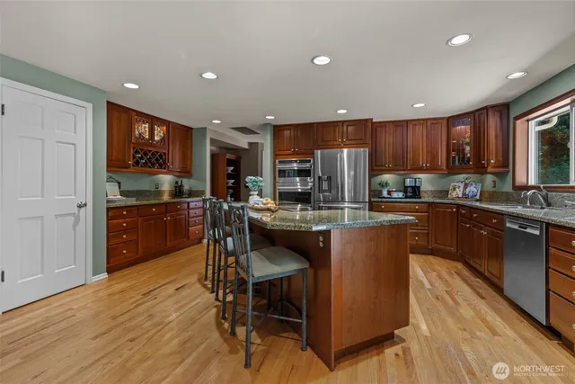 $1,775,000 | 26008 Southeast 30th Street, Sammamish, WA 98075