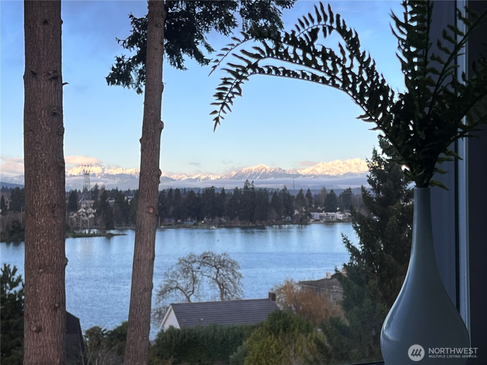 1149 Wheaton Way Bremerton, WA 98310 - Photo 14 of 39