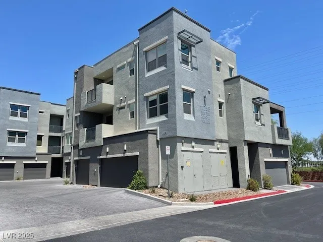 $440,000 | 11238 Essence Point Avenue, Unit 210, Las Vegas, NV 89135