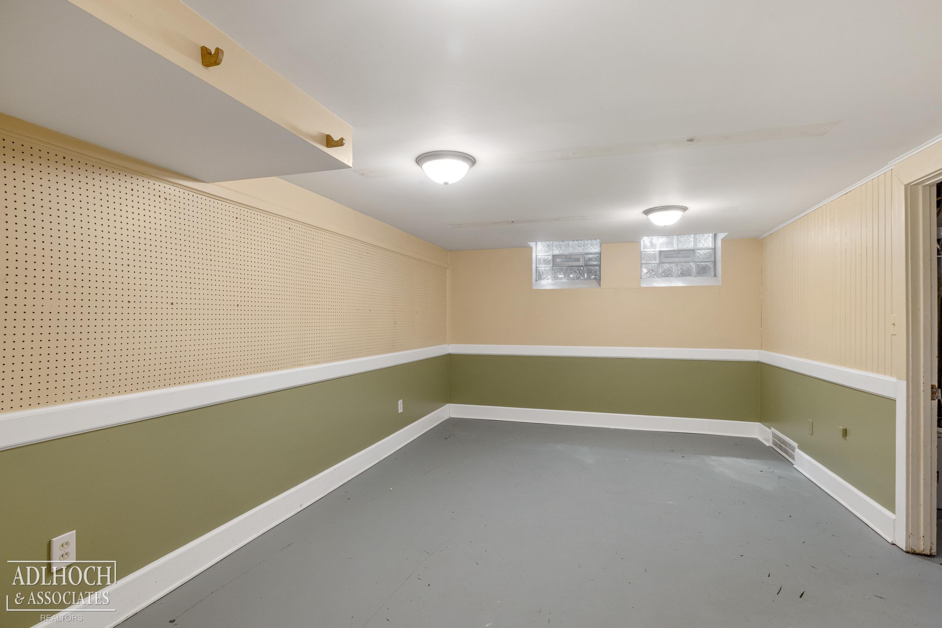 380 Merriweather Road Grosse Pointe Farms, MI 48236 - Photo 18 of 25