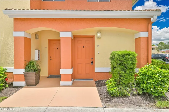 $1,850 | 6361 Aragon Way, Unit 208, Fort Myers, FL 33966