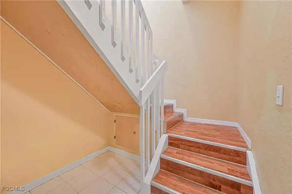 a view of entryway